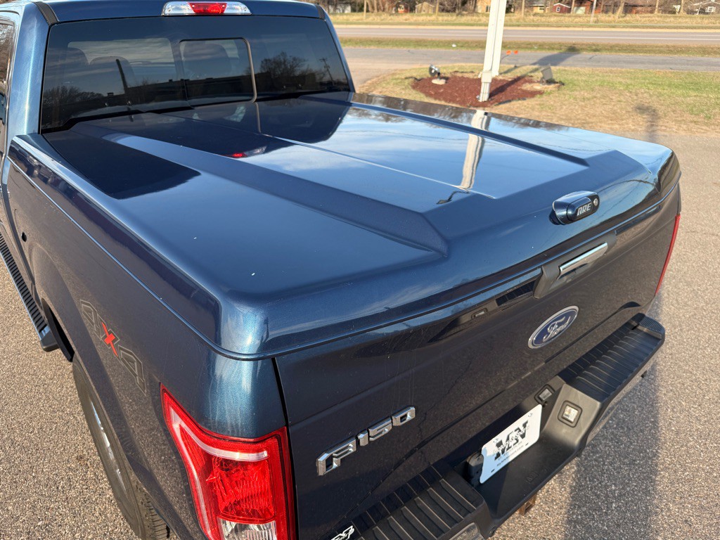 2017 Ford F-150 Image 13