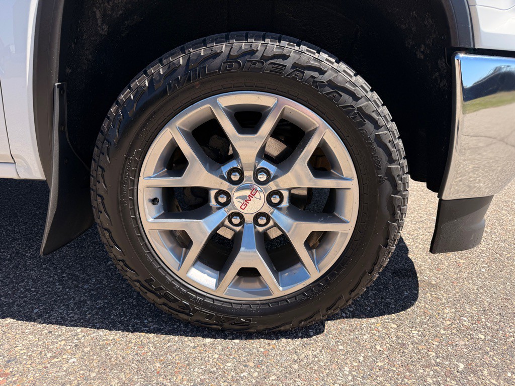 2018 GMC Sierra Image 30