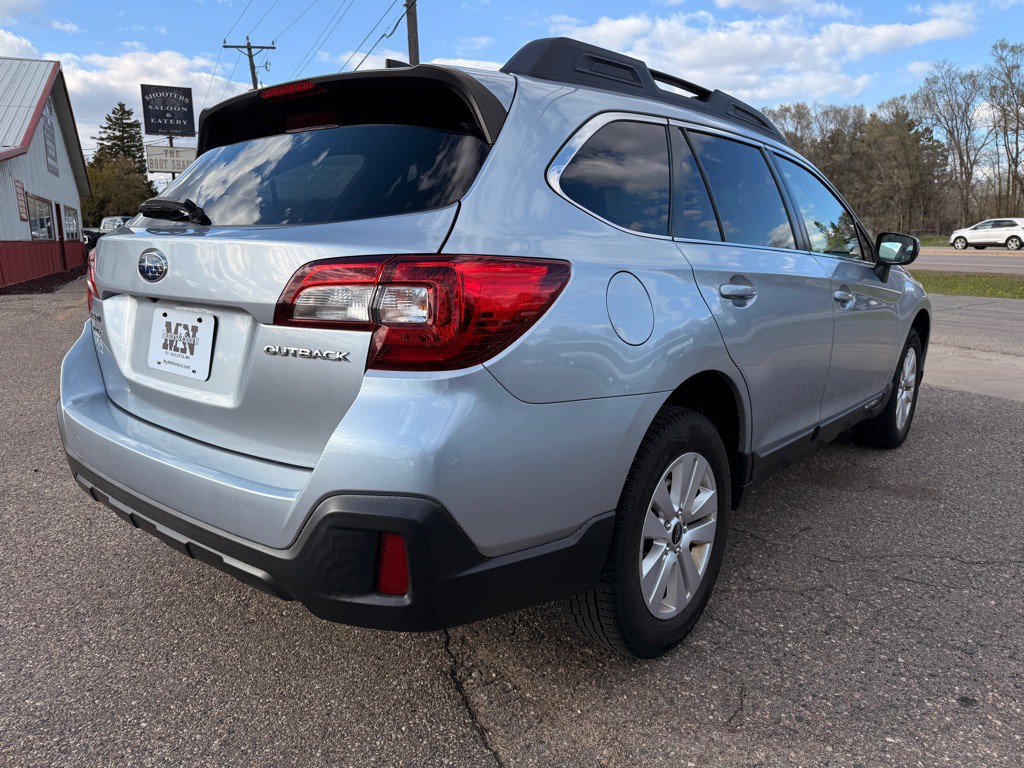 2018 Subaru Outback Image 5