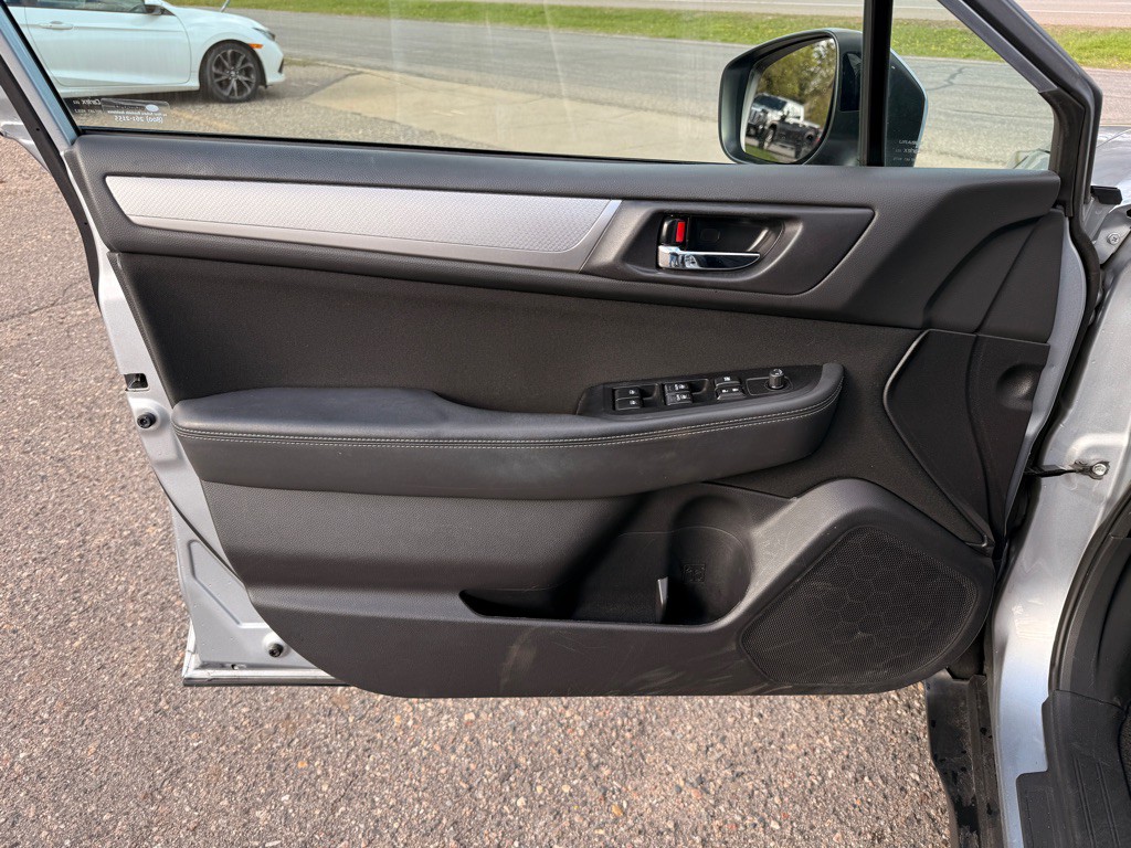 2018 Subaru Outback Image 11