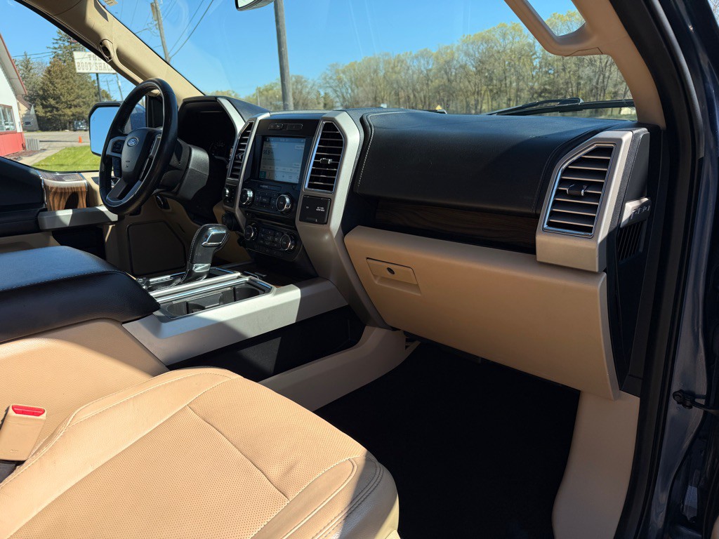2016 Ford F-150 Image 18