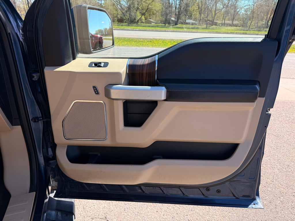 2016 Ford F-150 Image 20