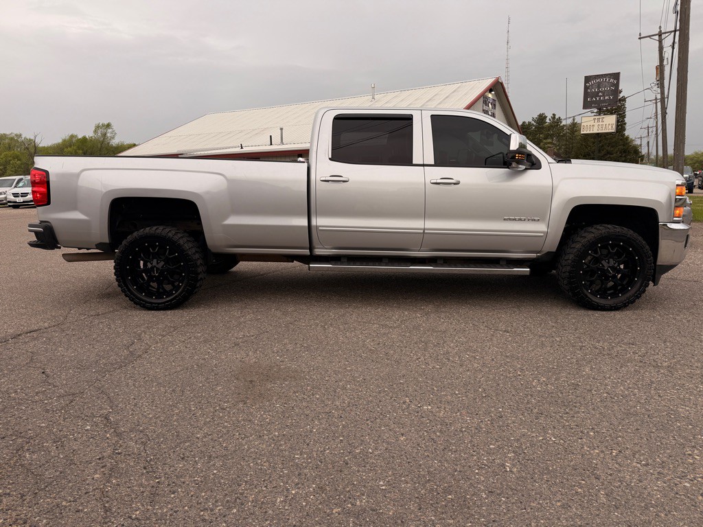 2015 Chevrolet Silverado 1500 Image 4