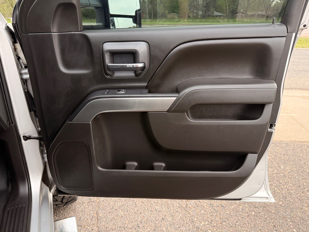 2015 Chevrolet Silverado 1500 Image 18
