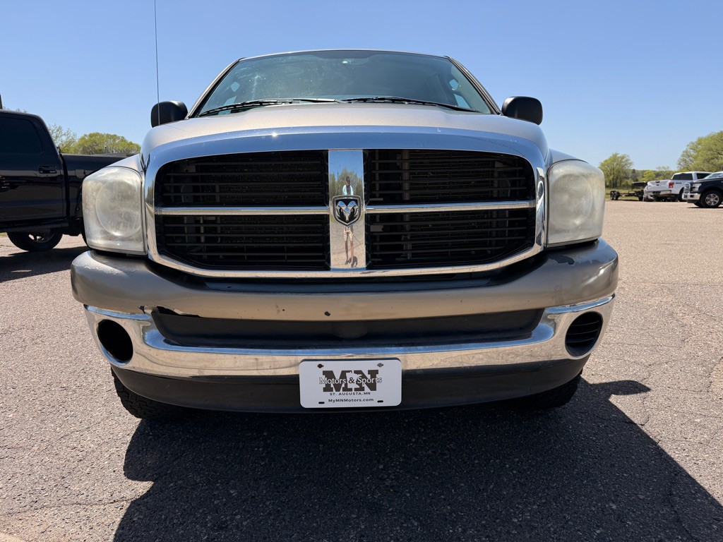 2009 Dodge Ram 2500 Image 2