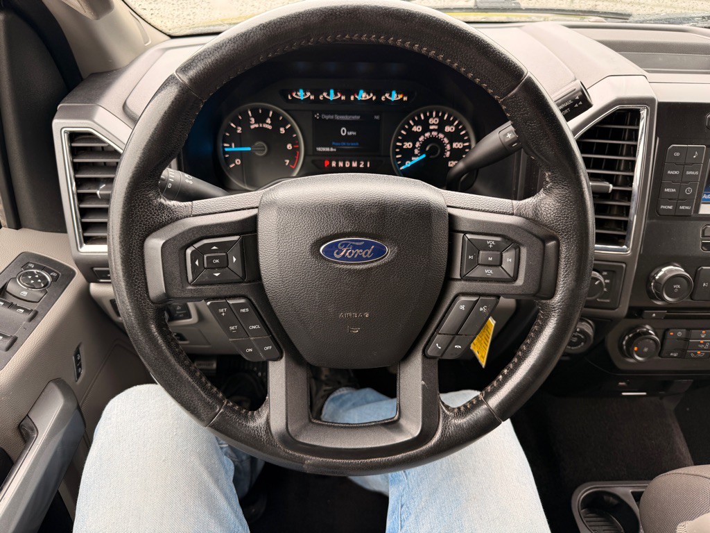 2016 Ford F-150 Image 24