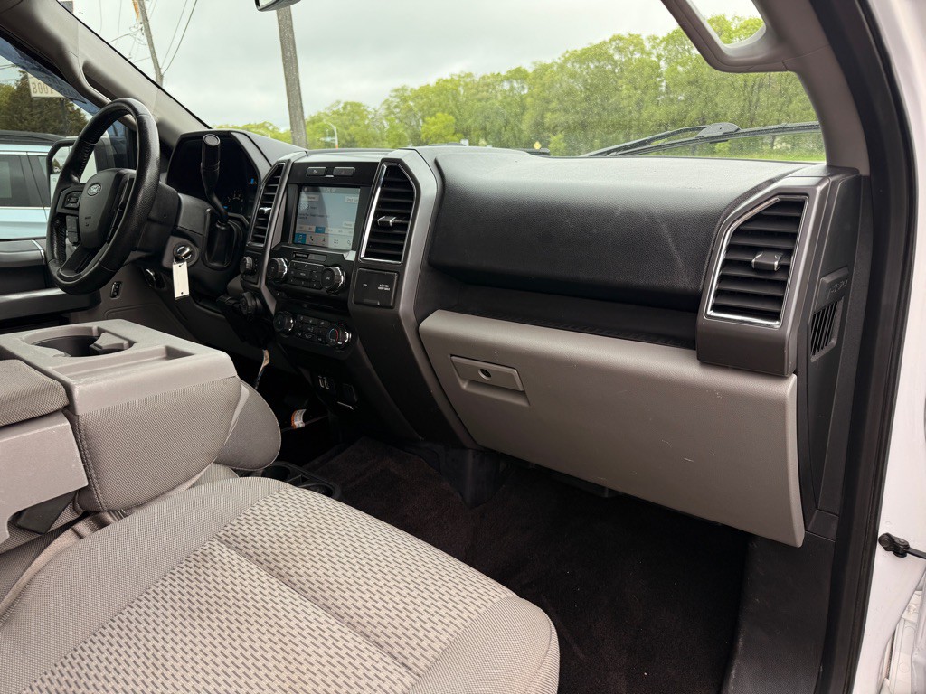 2016 Ford F-150 Image 17