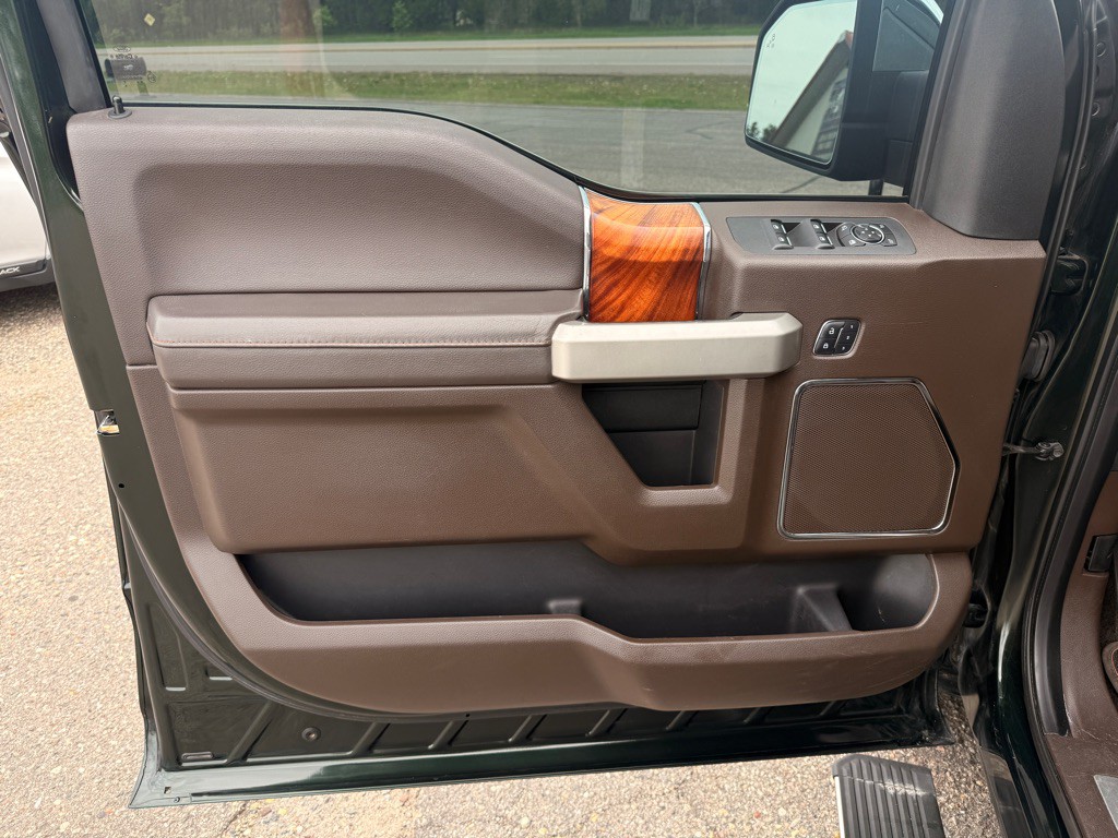 2016 Ford F-150 Image 11