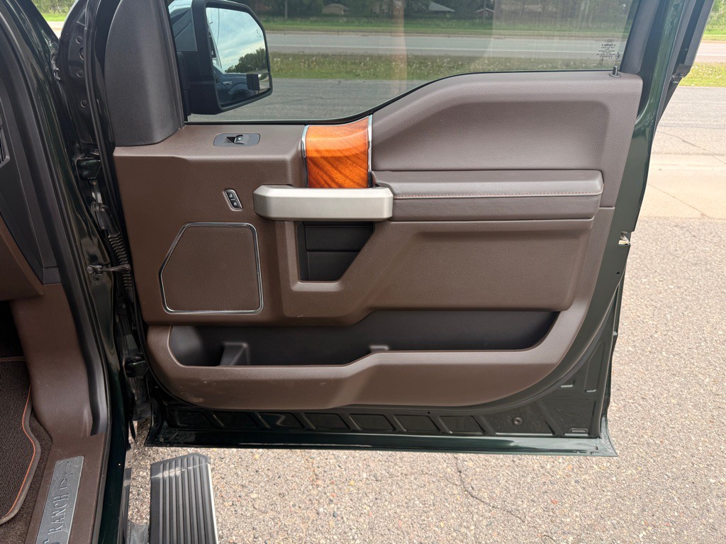 2016 Ford F-150 Image 21