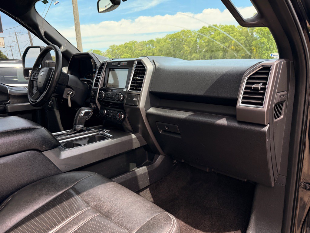 2016 Ford F-150 Image 17