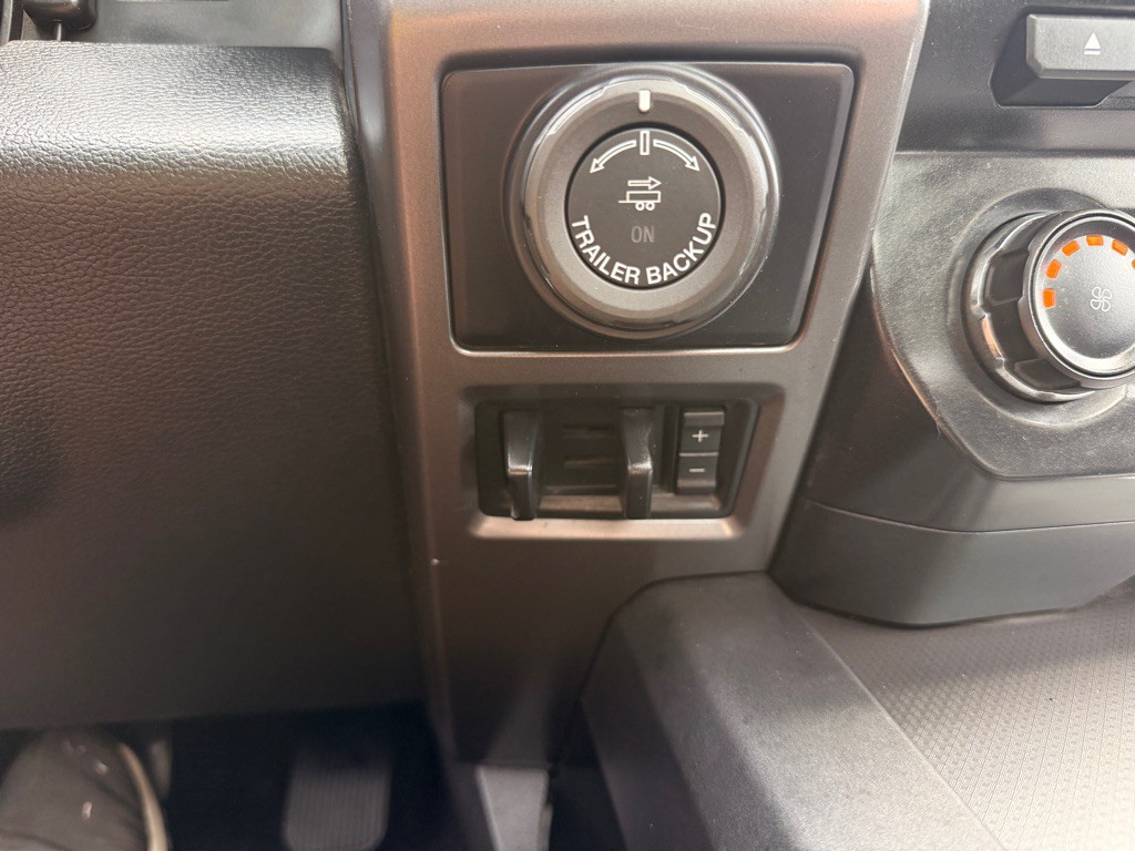2016 Ford F-150 Image 25