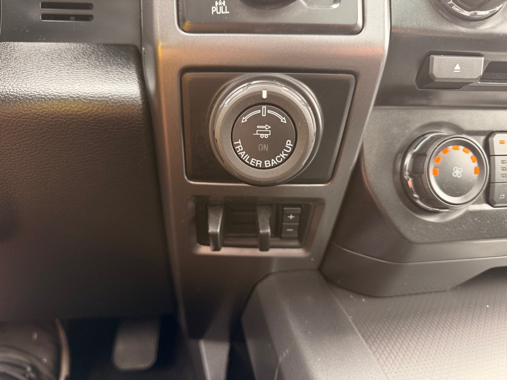 2016 Ford F-150 Image 25