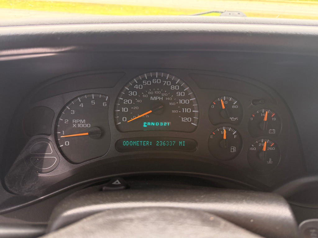 2005 Chevrolet Silverado 1500 Image 21