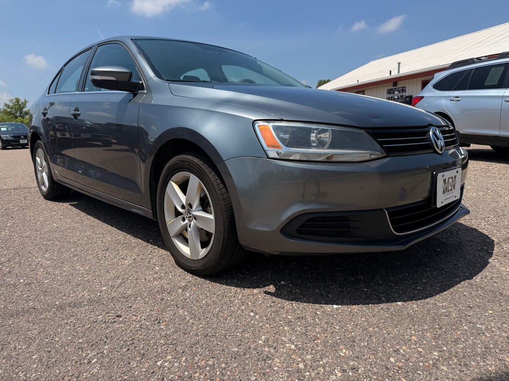 2013 Volkswagen Jetta Image 3