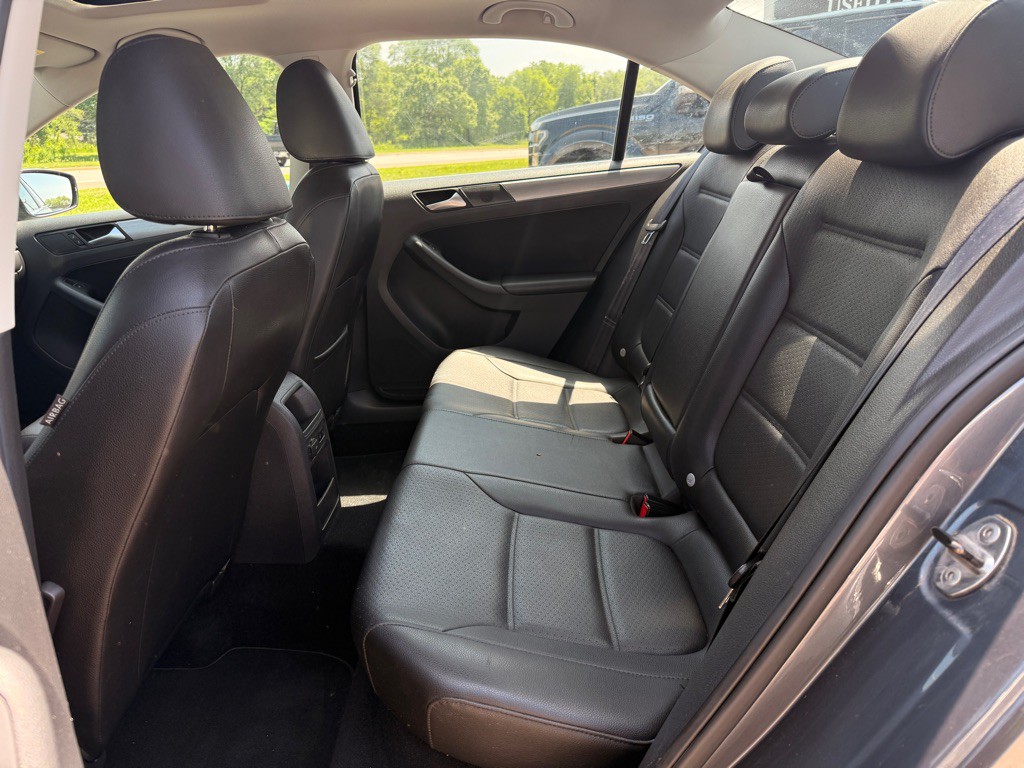 2013 Volkswagen Jetta Image 13