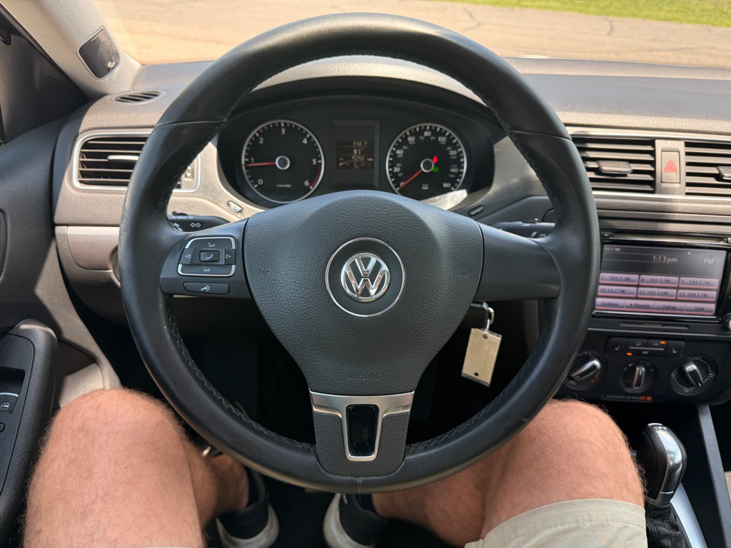 2013 Volkswagen Jetta Image 23