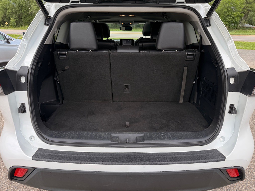 2022 Toyota Highlander Image 15