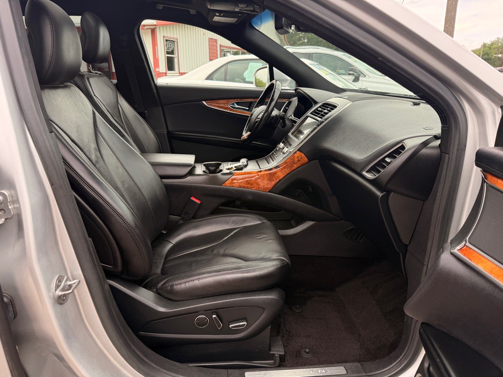 2016 Lincoln MKX Image 18