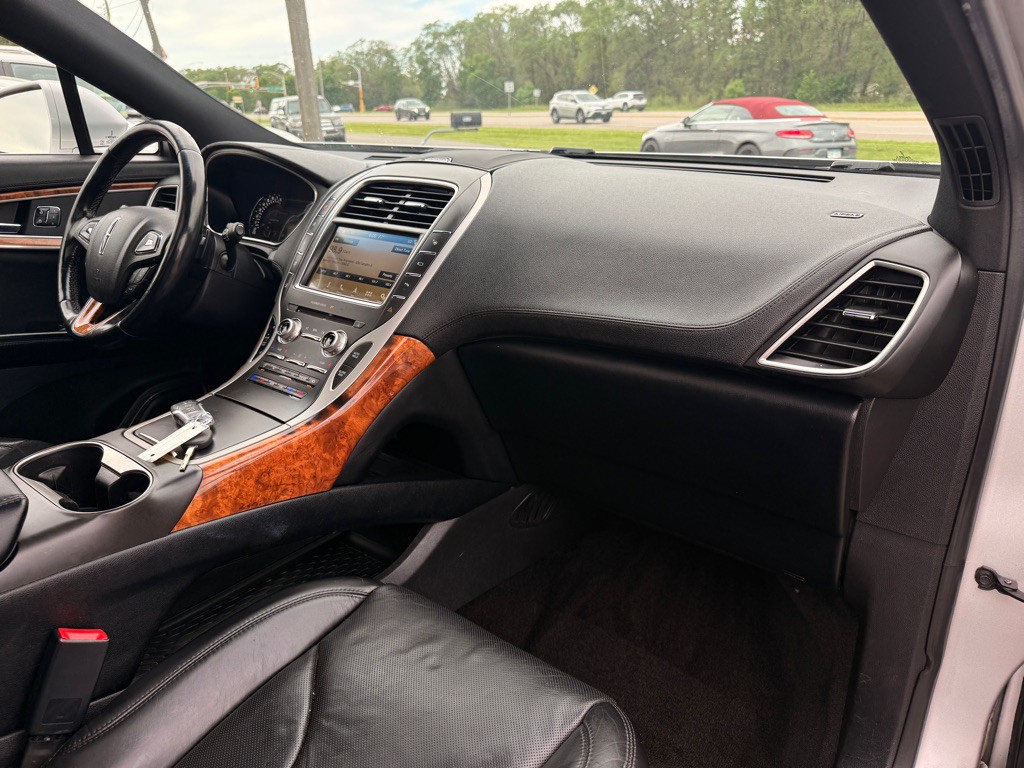 2016 Lincoln MKX Image 19