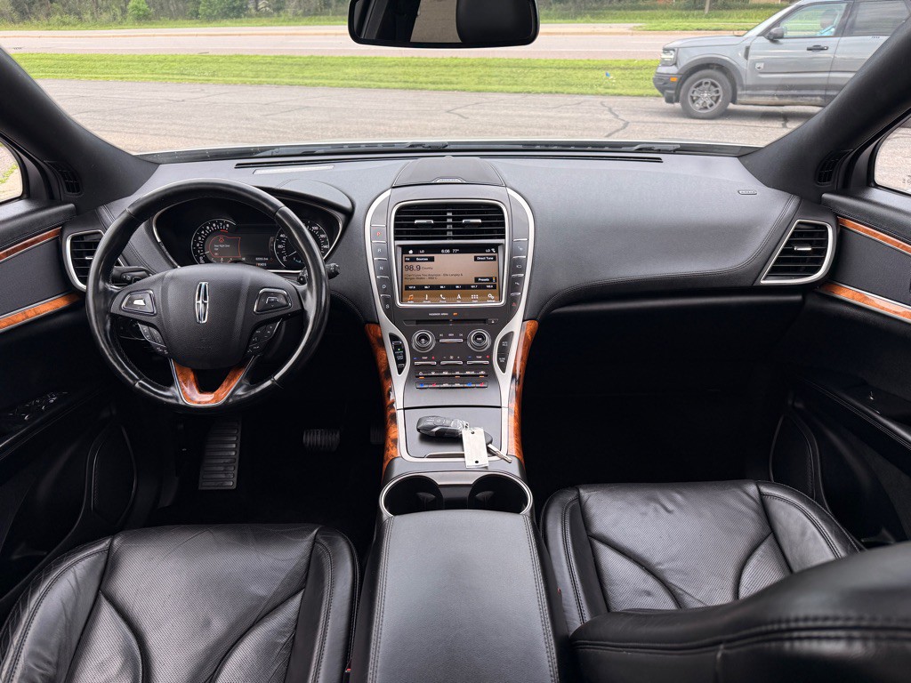 2016 Lincoln MKX Image 21