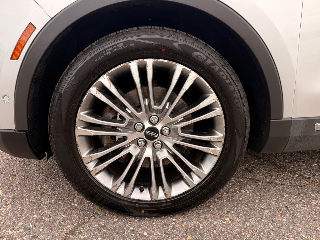 2016 Lincoln MKX Image 31