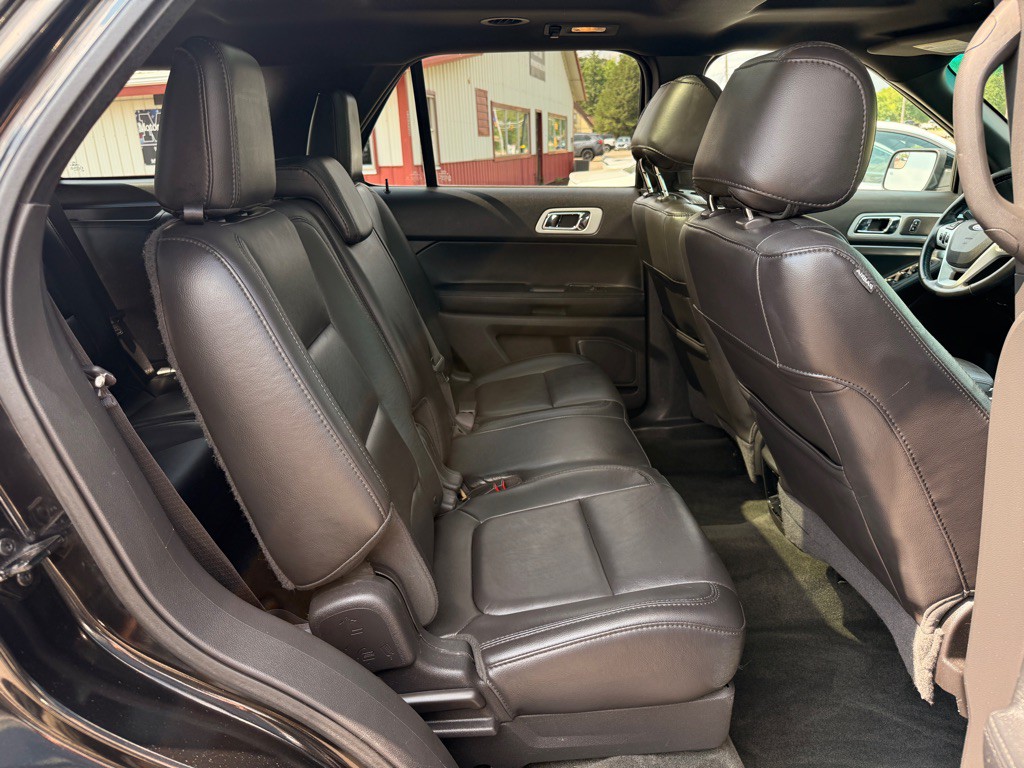 2014 Ford Explorer Image 17