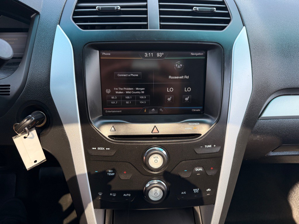 2014 Ford Explorer Image 24