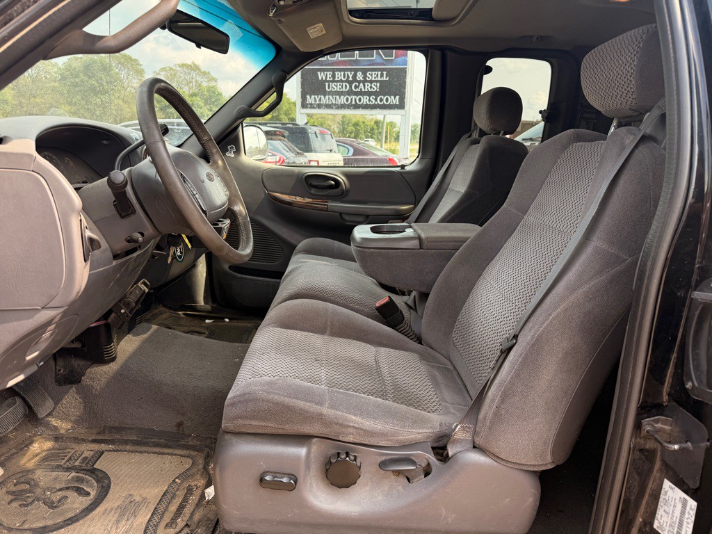 2002 Ford F-150 Image 10