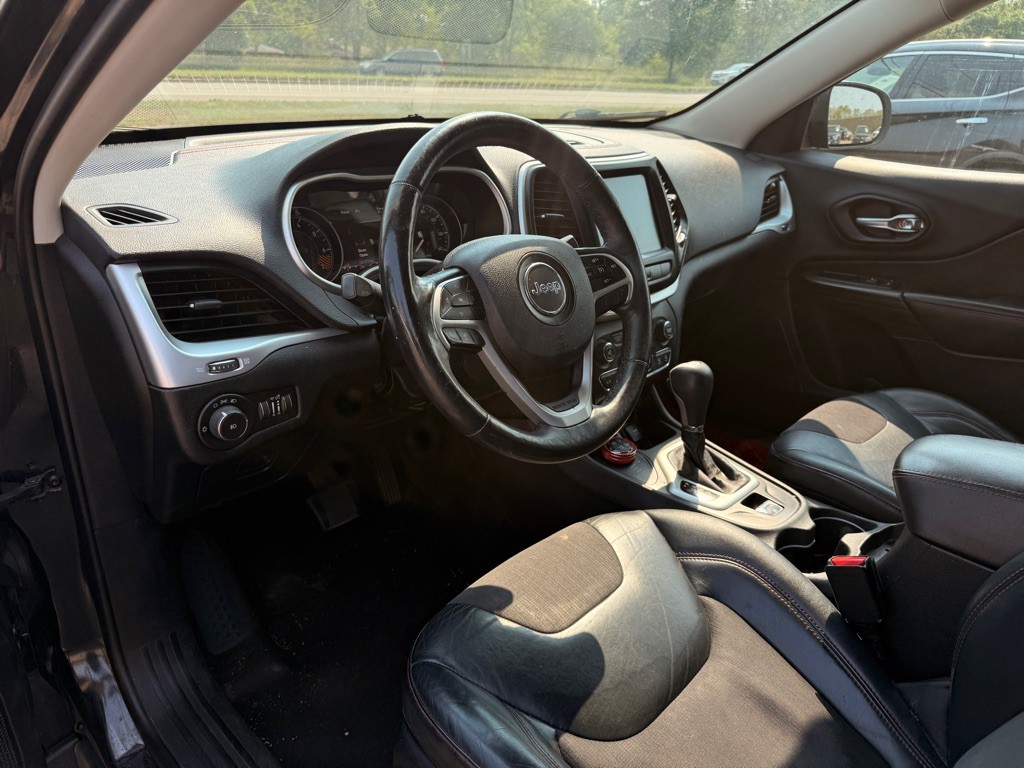 2014 Jeep Cherokee Image 9