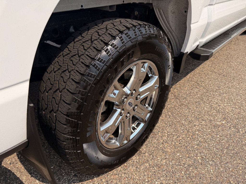 2023 Ford F-150 Image 32