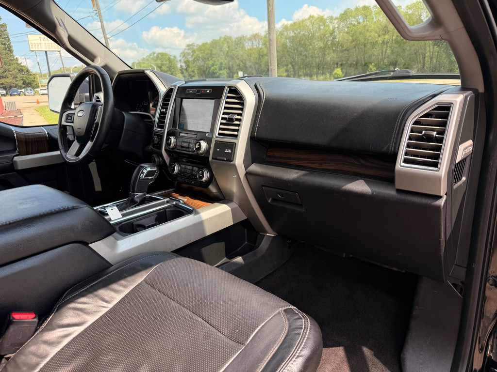 2016 Ford F-150 Image 18