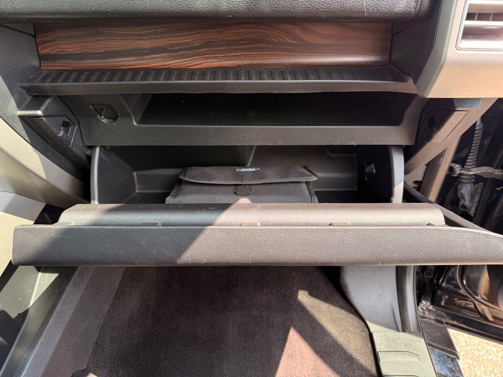 2016 Ford F-150 Image 19