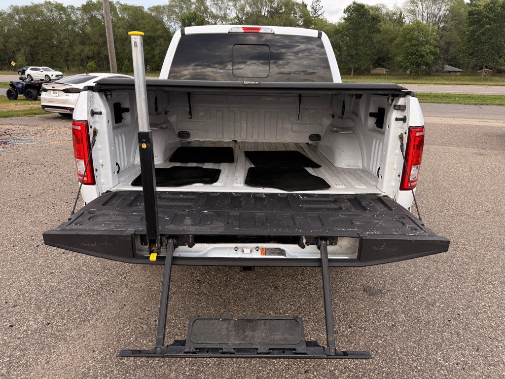 2016 Ford F-150 Image 14