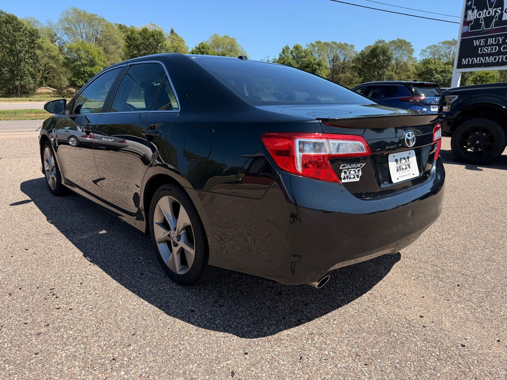2012 Toyota Camry Image 7