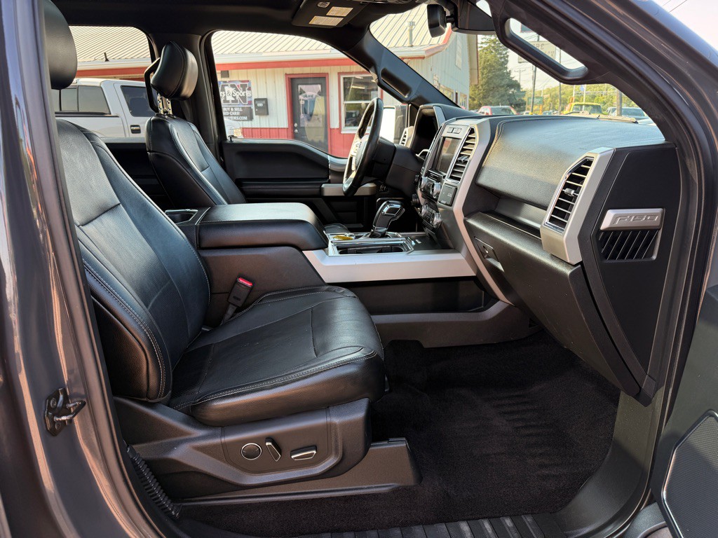 2016 Ford F-150 Image 19