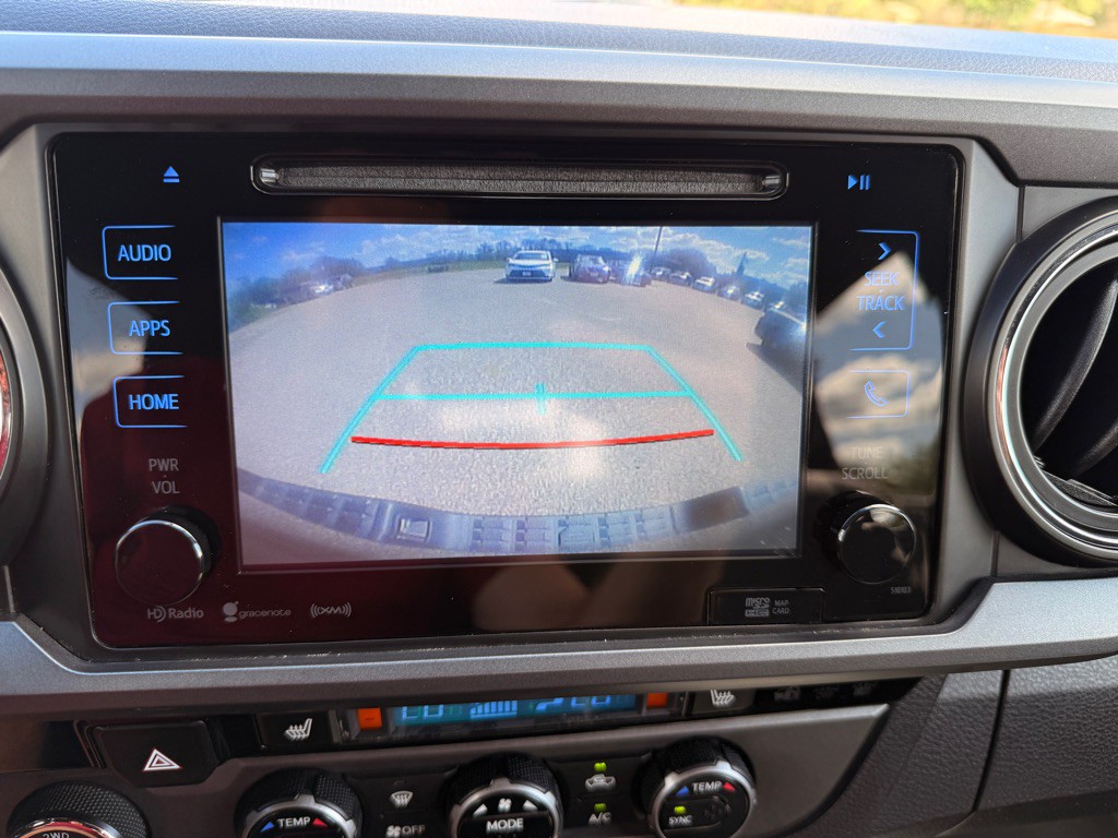 2016 Toyota Tacoma Image 23