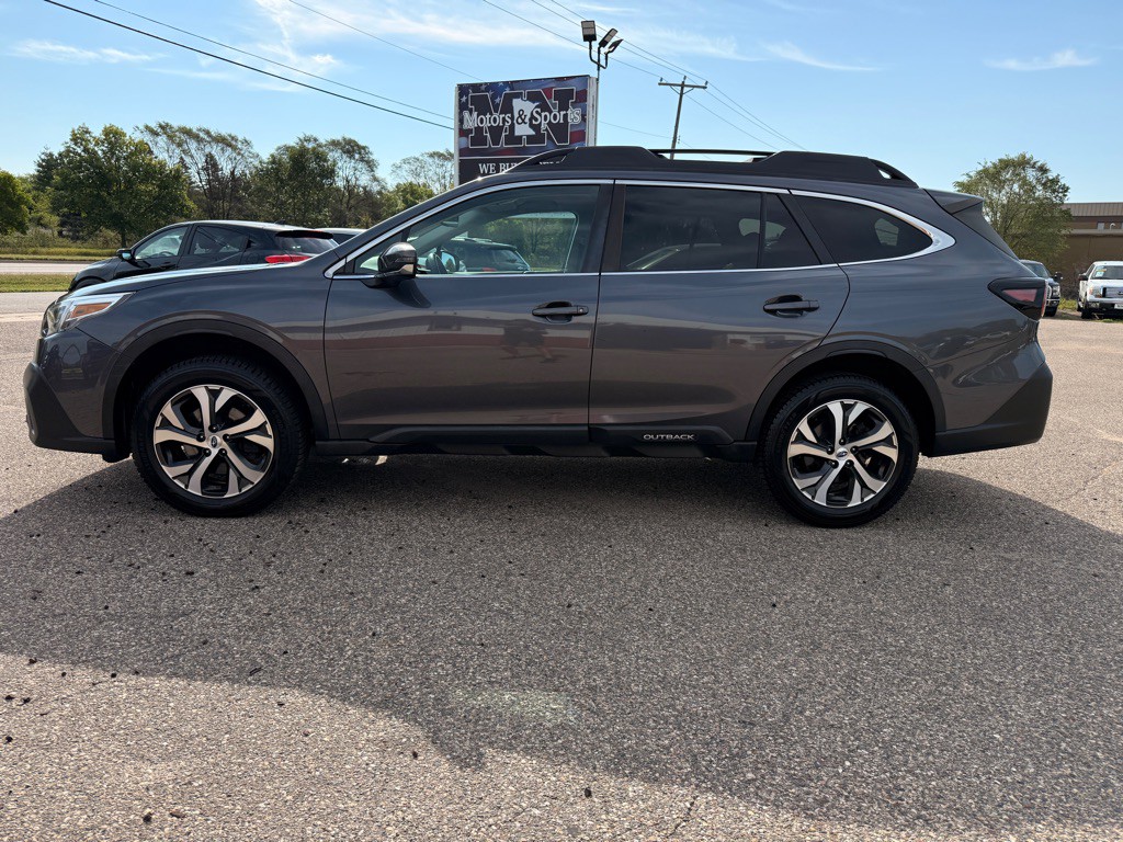 2022 Subaru Outback Image 8