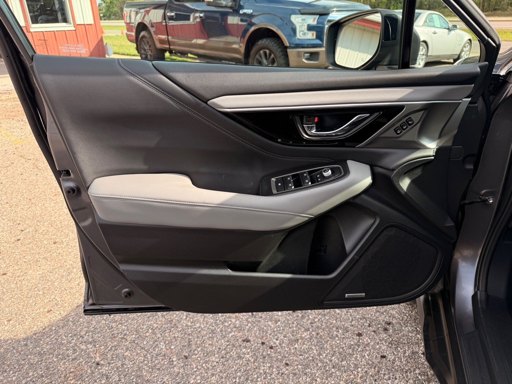 2022 Subaru Outback Image 11