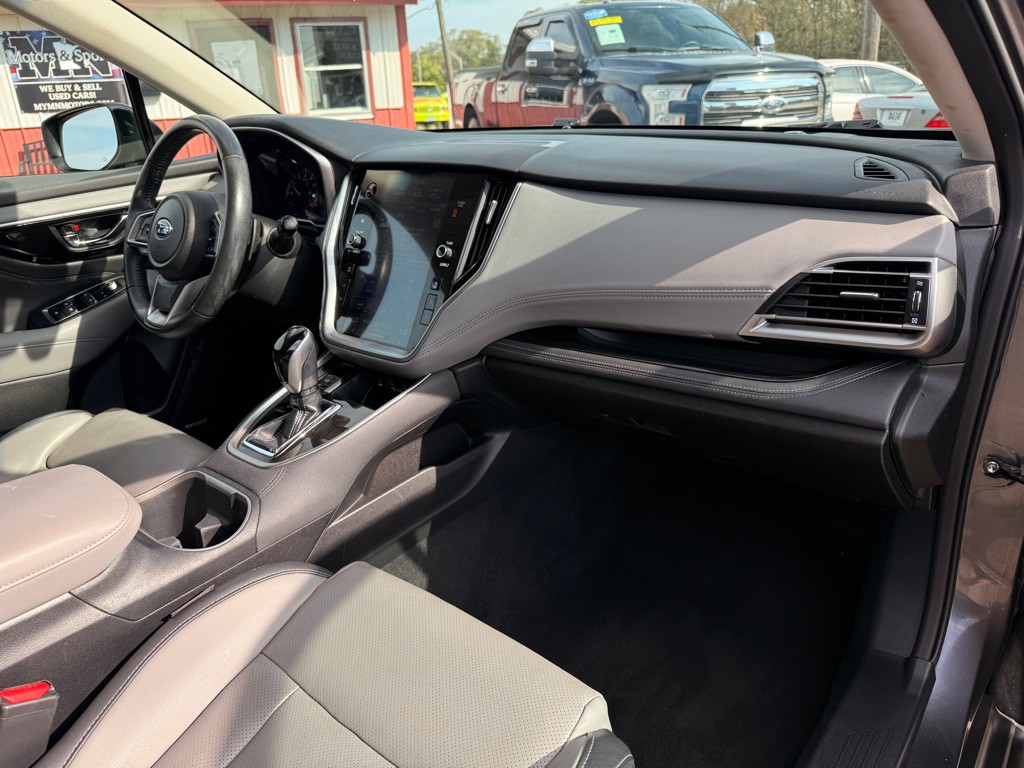 2022 Subaru Outback Image 18