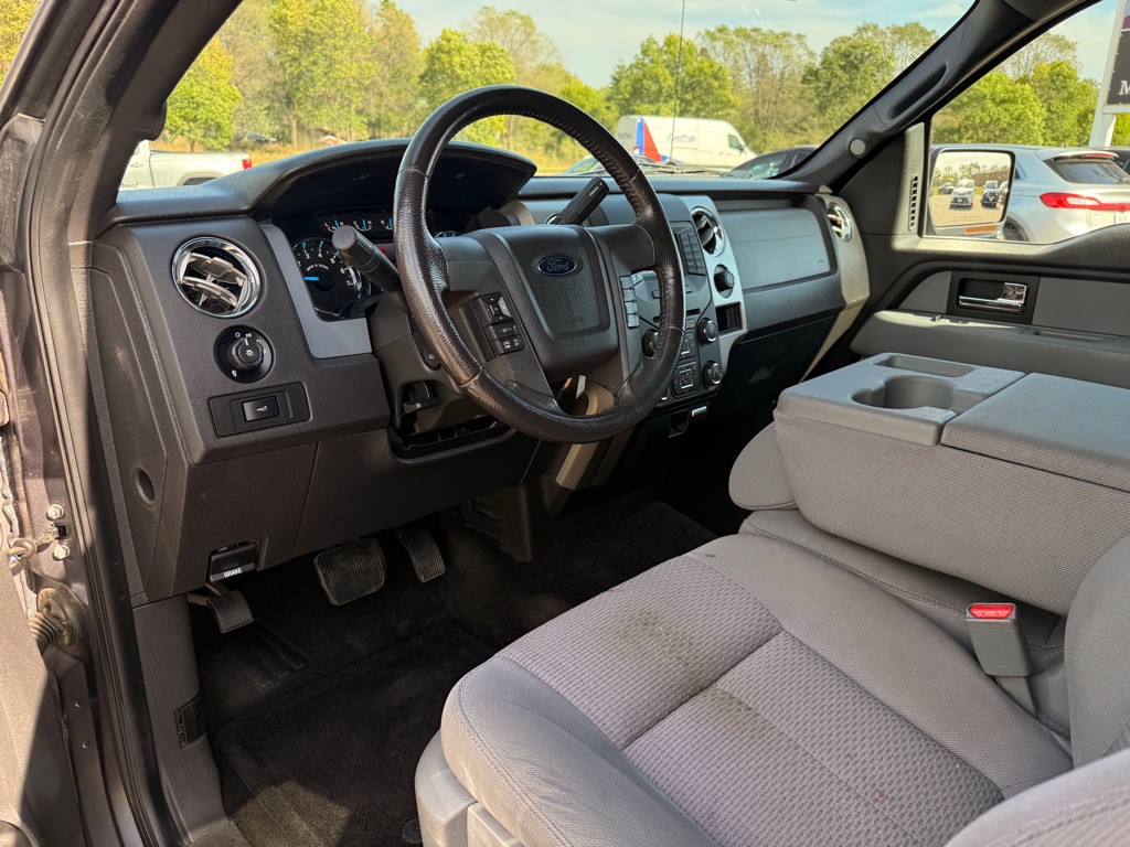 2014 Ford F-150 Image 9