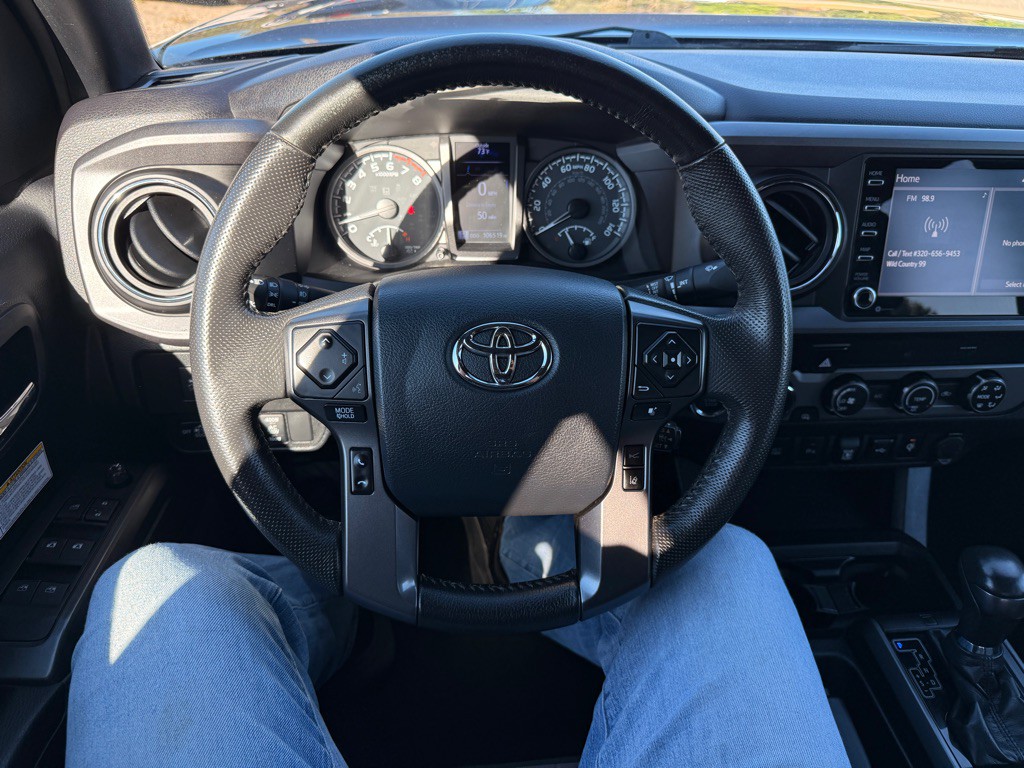 2020 Toyota Tacoma Image 24