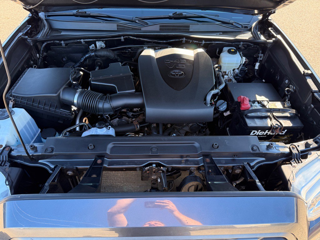 2020 Toyota Tacoma Image 27