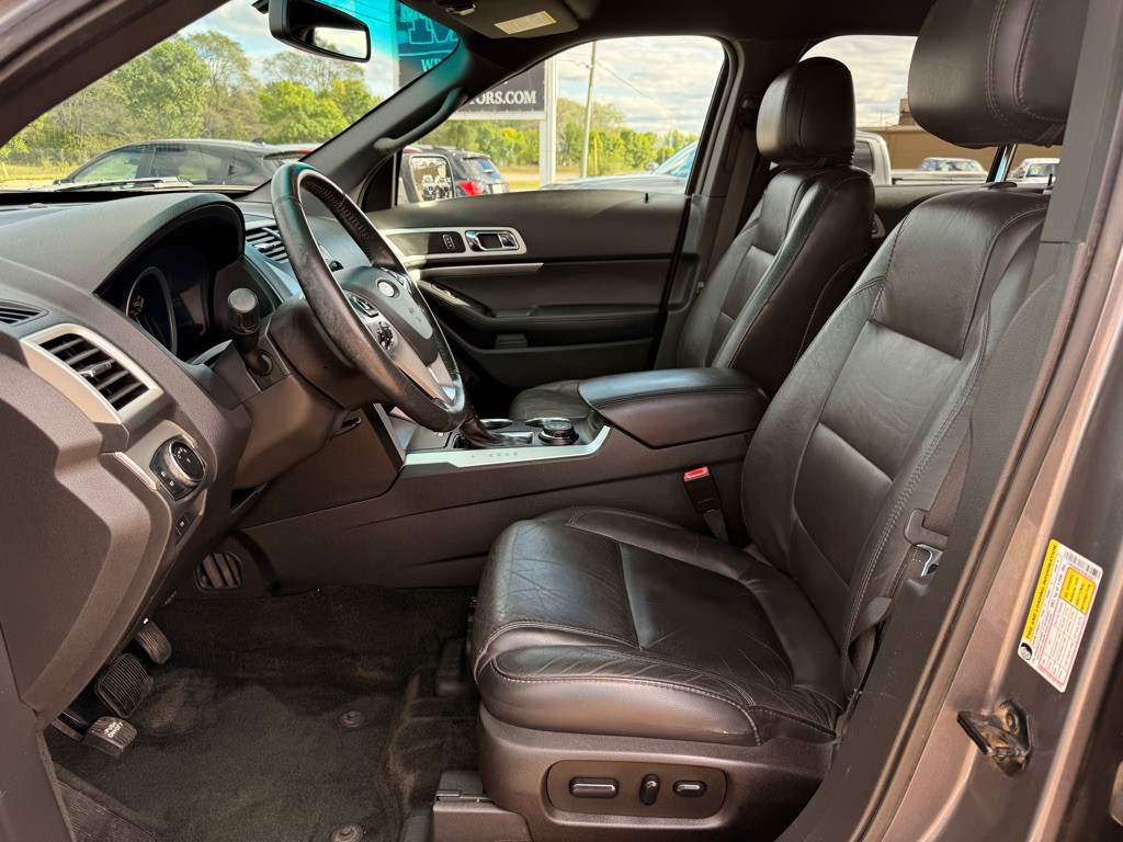 2014 Ford Explorer Image 10
