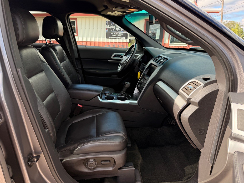 2014 Ford Explorer Image 16