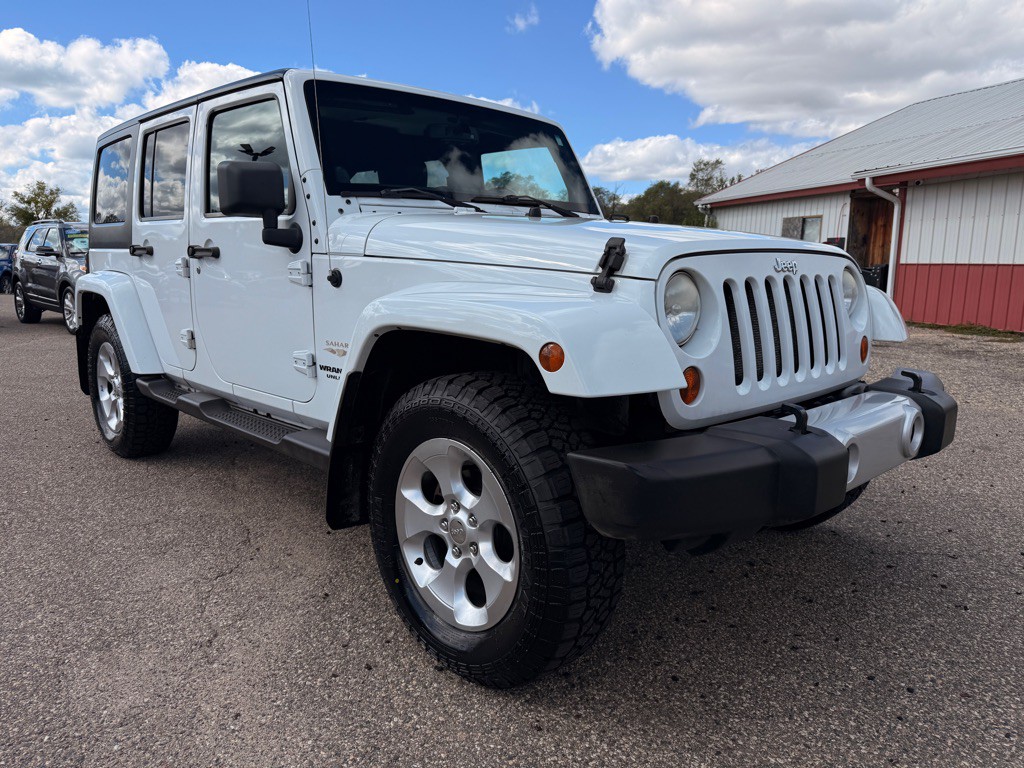 2013 Jeep Wrangler Unlimited Image 3