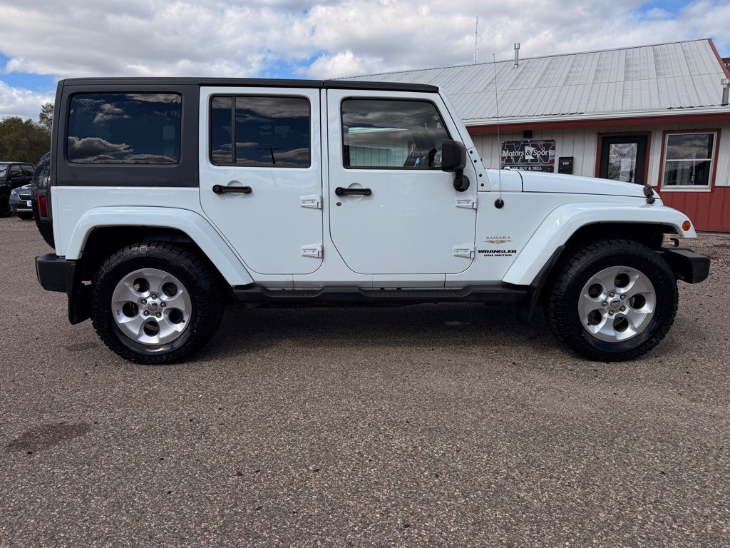 2013 Jeep Wrangler Unlimited Image 4