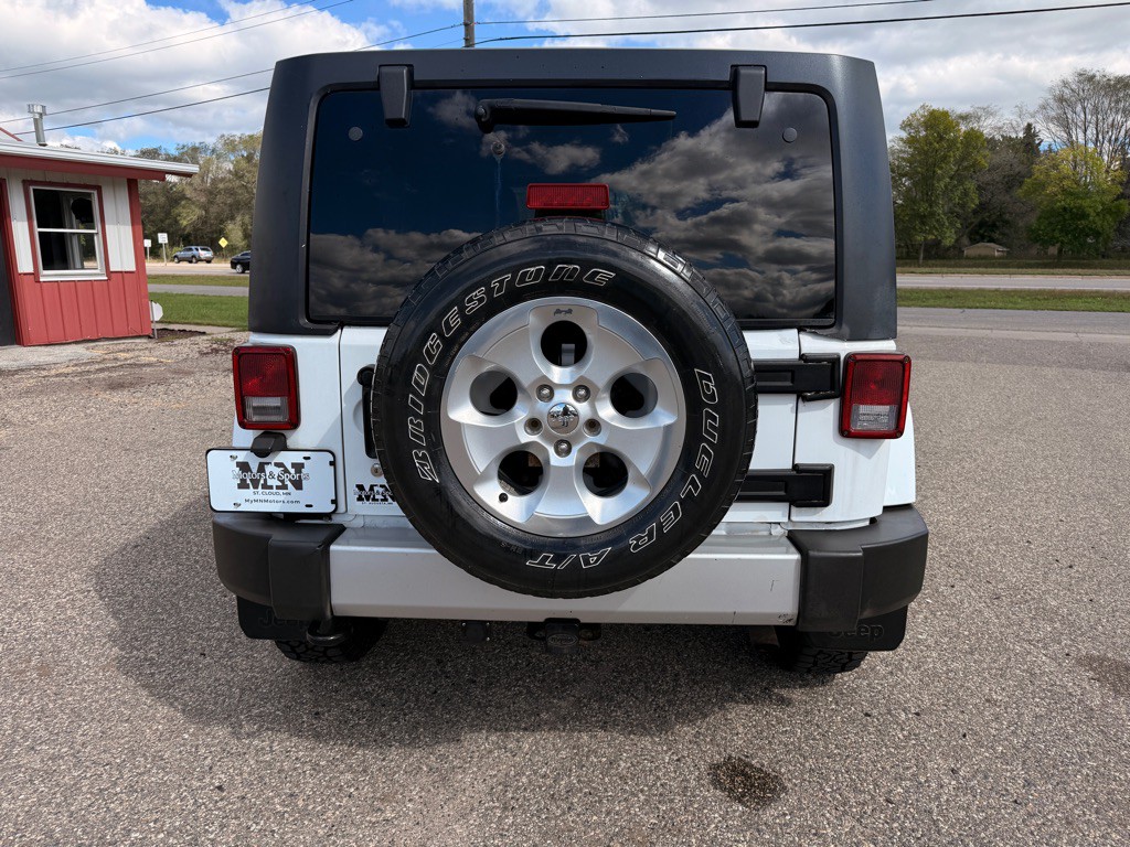 2013 Jeep Wrangler Unlimited Image 6
