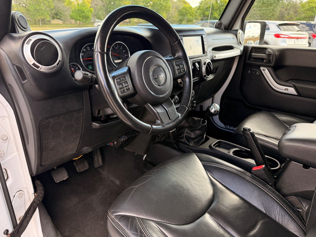 2013 Jeep Wrangler Unlimited Image 9