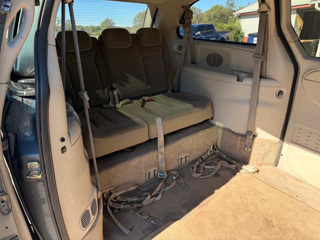 2006 Dodge Grand Caravan Image 17