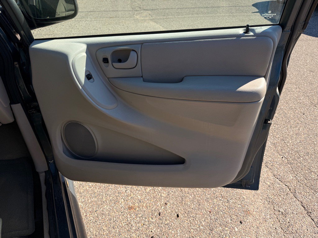 2006 Dodge Grand Caravan Image 21